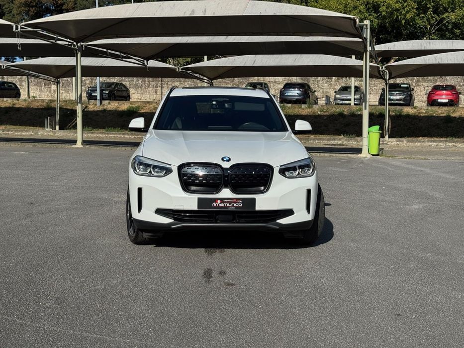 BMW iX3 Impressive