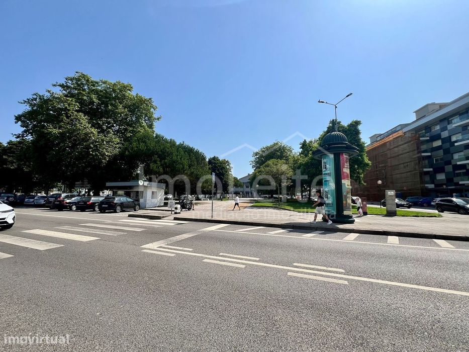 Loja Póvoa de Varzim Estrada Nacional Escolas