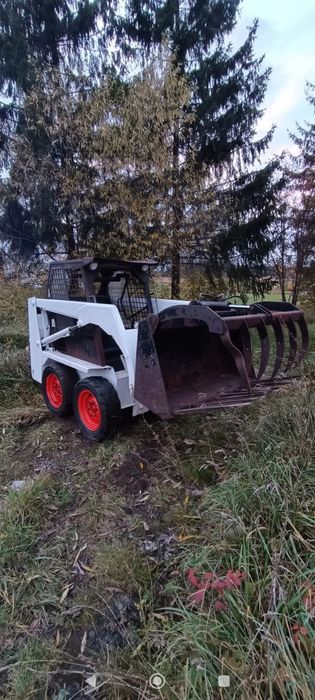 Bobcat 543  Bobcat 543 z krokodylem