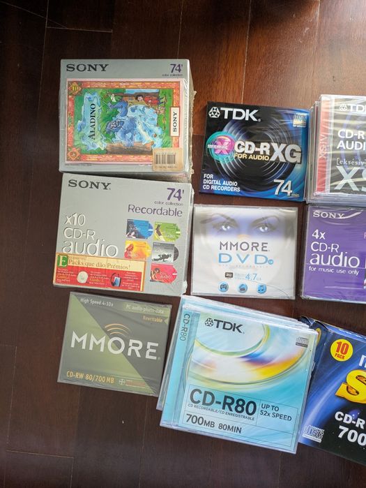 CDs e DVD's antigos novos selados