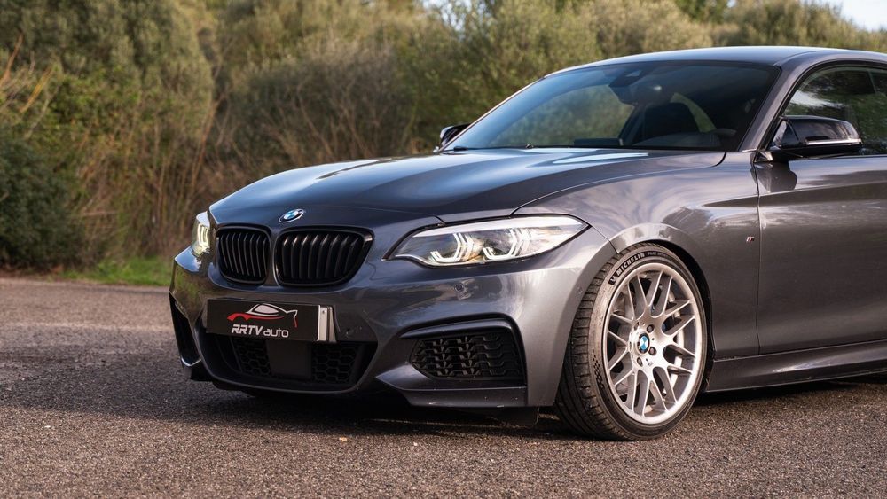 BMW M240i