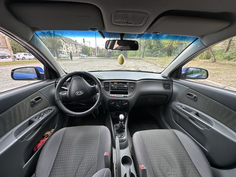 Kia Rio 2008 1.4(газ/бензин)