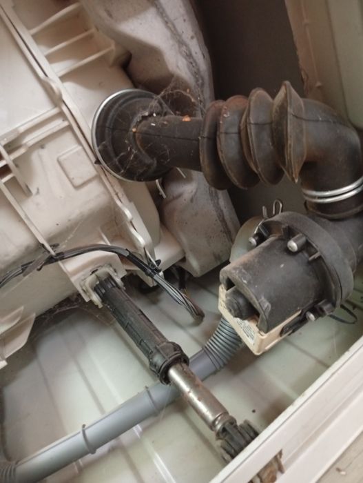 Продам стиральную машину