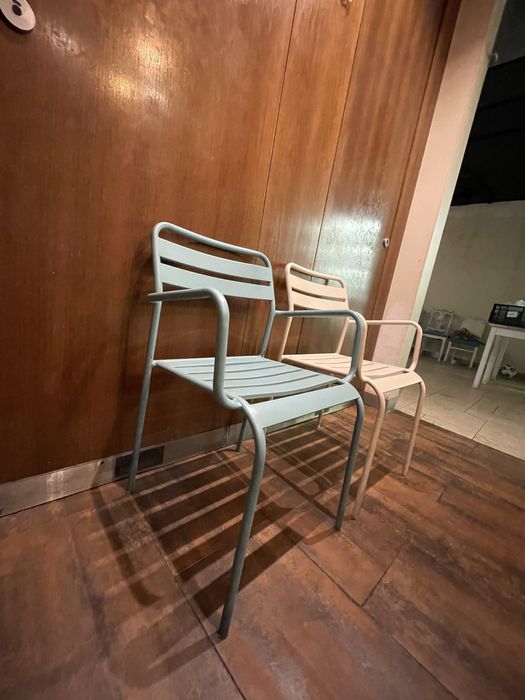 Mobiliario de esplanada metalico