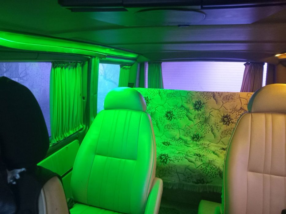 Мерседс Віто 112 Автомат