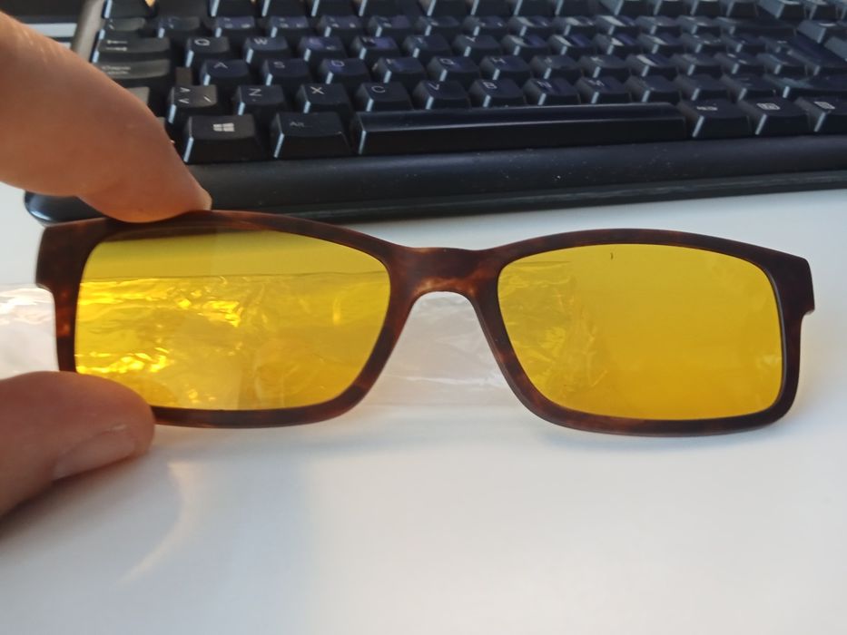 Clips oculos ULTEM