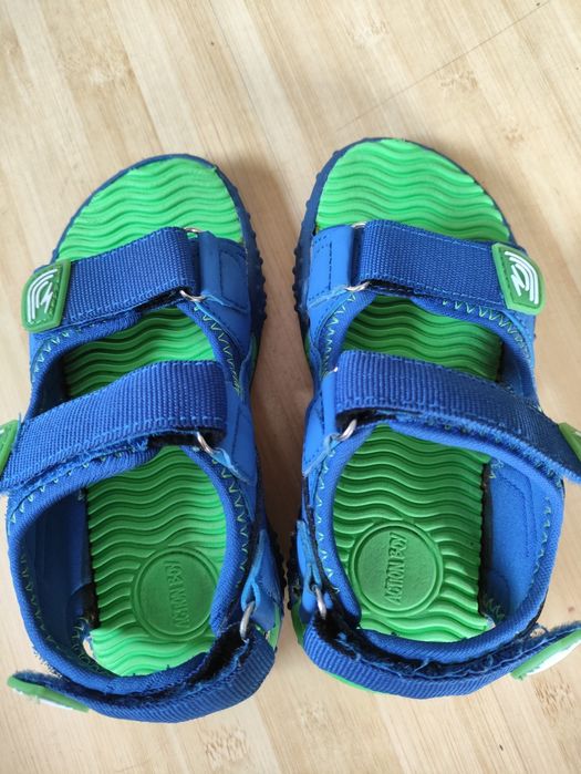 Sandały jak nowe r.27