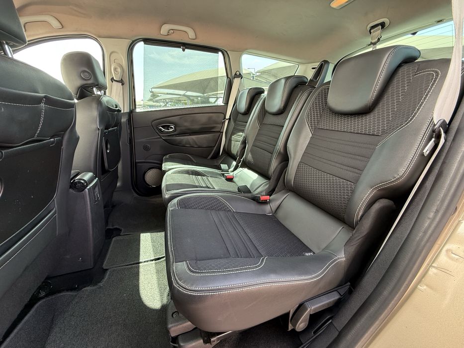 Renault Grand Scenic 1.5 DCI 110cv Bose Edition | Nacional | 2015 | Garantia 12 Meses Incluída | Possível Financiamento