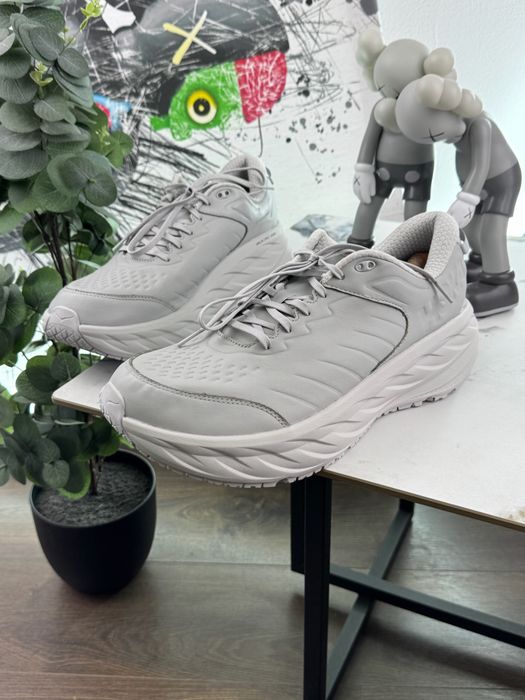 Кросівки Hoka Bondi SR 49 розмір Е15526
