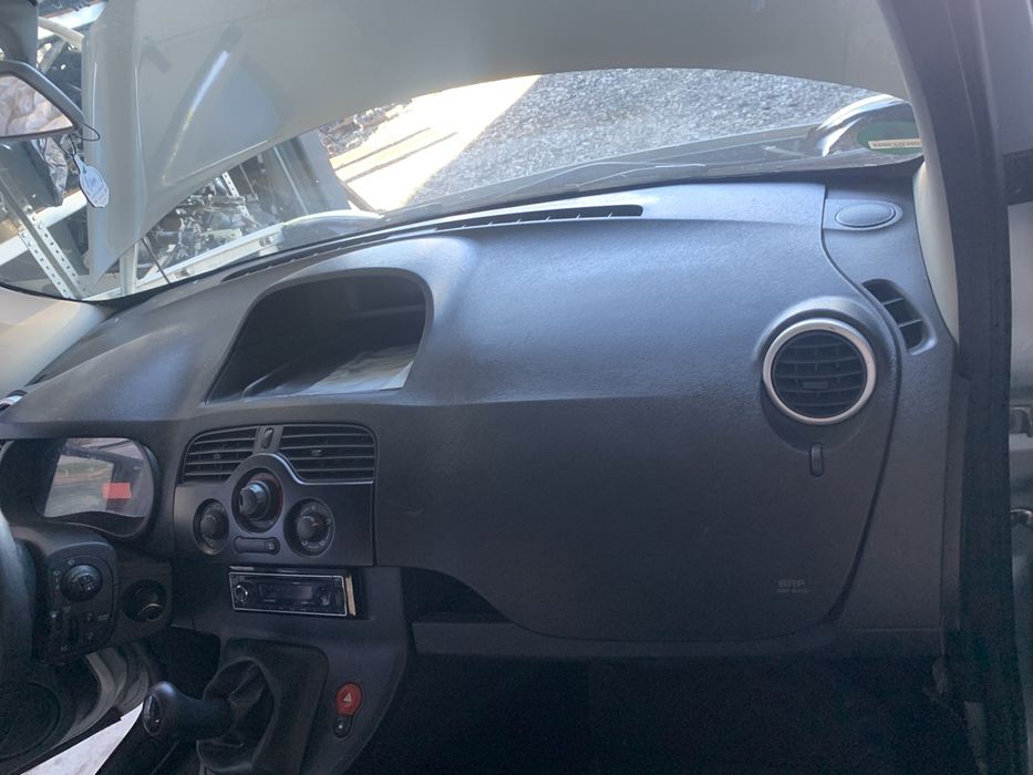 Розборка рено кенго шрот  запчастини renault kangoo 2 2008-2019