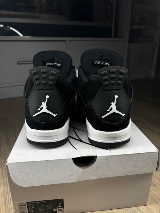 Air Jordan 4 Retro White Thunder r.41