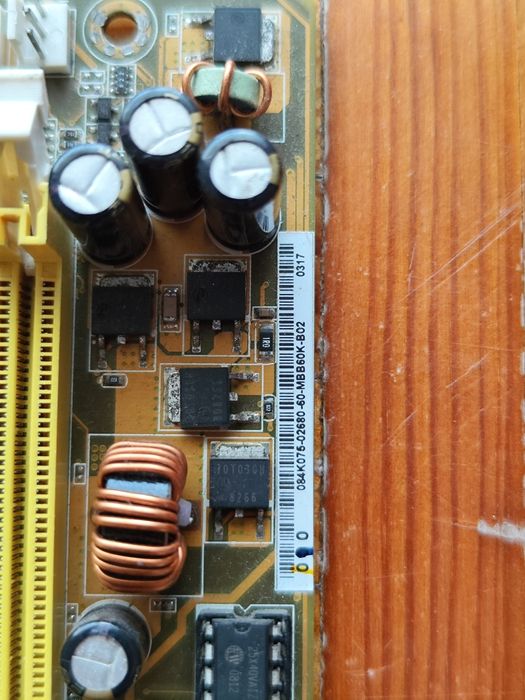 MotherBoard / Placa-Mãe ASUS P5GC-MX/1333 (Rev. 3.05G) + CPU
 P5GC-MX/1333 (Rev. 3.05G)
