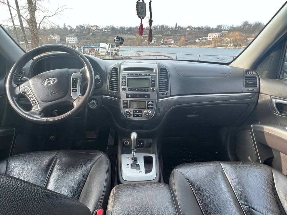 Hyundai Santa Fe 2010 року