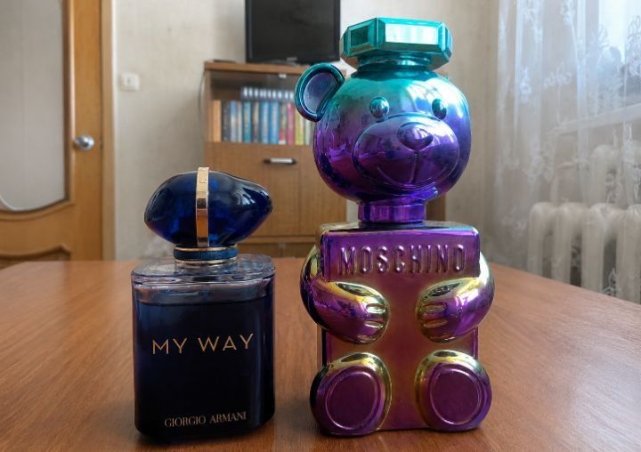 Armani My way Moschino toy оригинал
