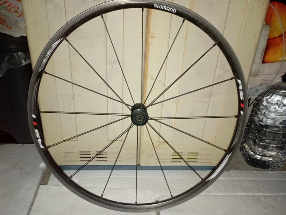 Bicicletas senhora e criança
