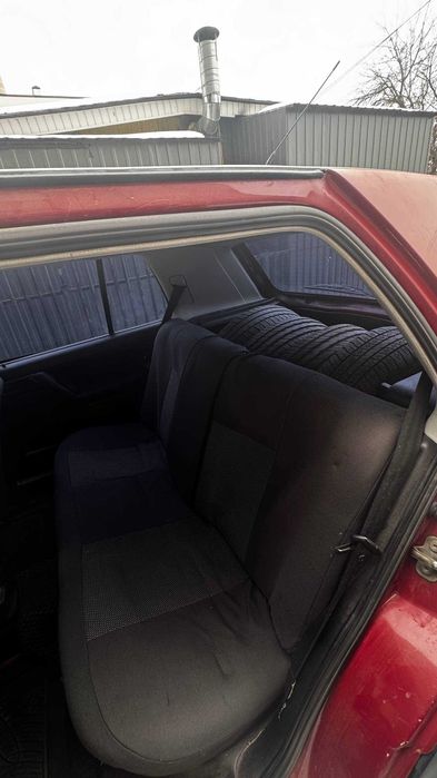 Volkswagen Golf 3 1.4 бенз 1997