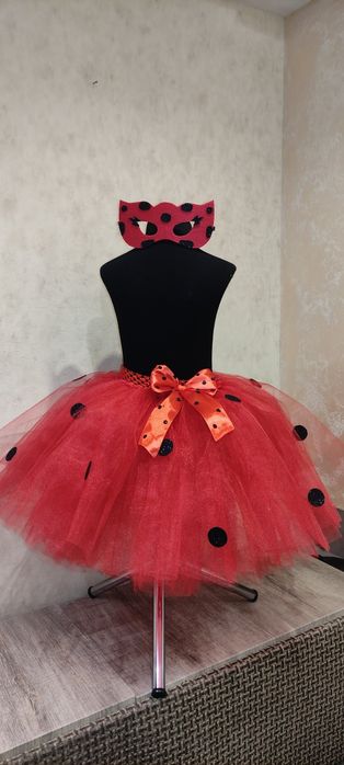 Спідничка леді баг , червона з аксесуарами.