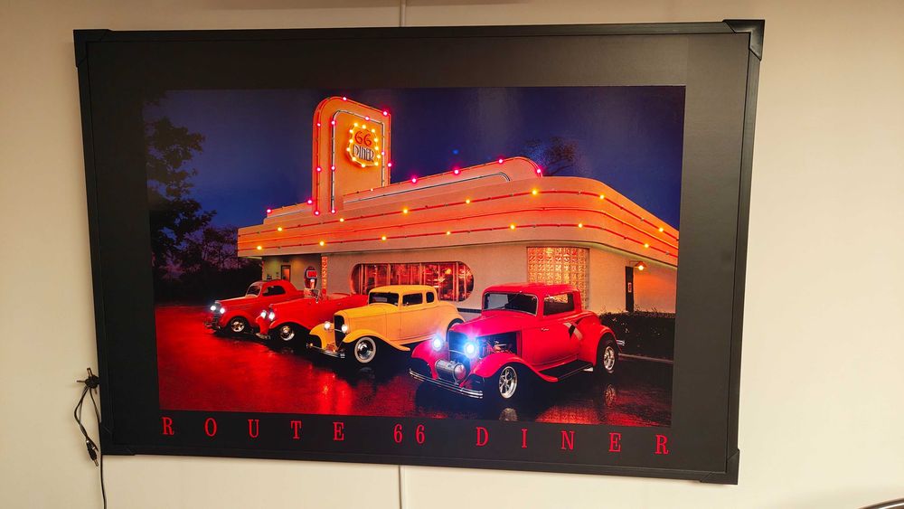Obraz plakat LED Route 66 Diner Hot Rod Ford Coupe rok 1932 i 1935