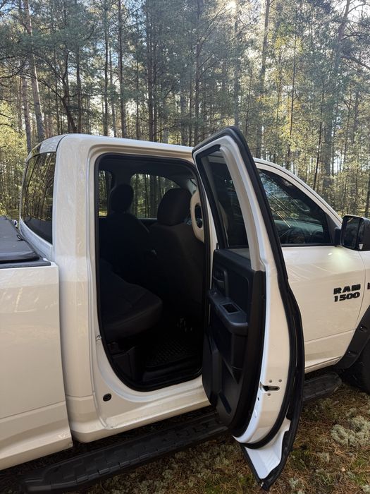 Dodge Ram 1500 Quad Cab 5.7 V8 401km LPG