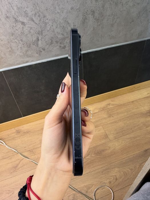 Б/у IPHONE 15Pro Max 256 Blue Titanium Neverlock Костюшка,5 igrand