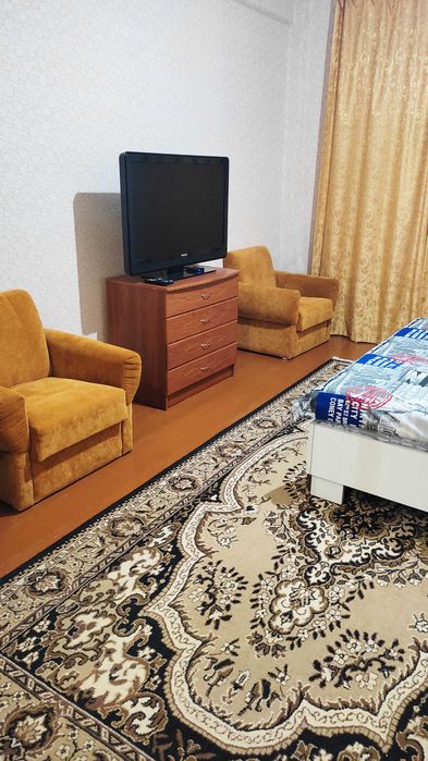 1-я квартира, р-н Вокзала, есть Всё. Инфраструктура вся в 5-ти минутах