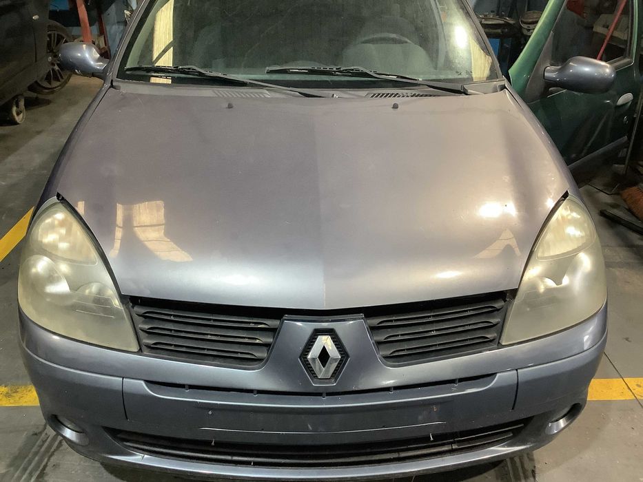 Renault Clio II 1.5 DCi 5p - 2002  - Para peças