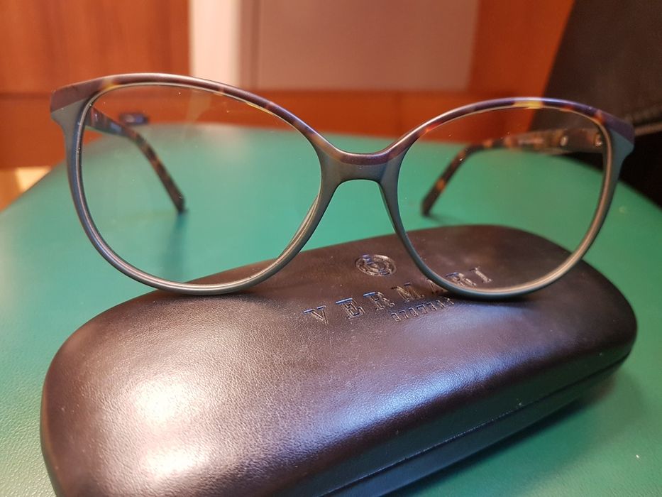 Okulary zerówki z antyrefleksem przed komputer marki Vermari