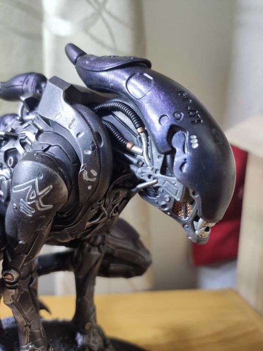 Alien Xenoborg - Estatueta