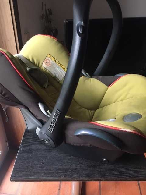 Carrinho de Bebé MAXICOSI
