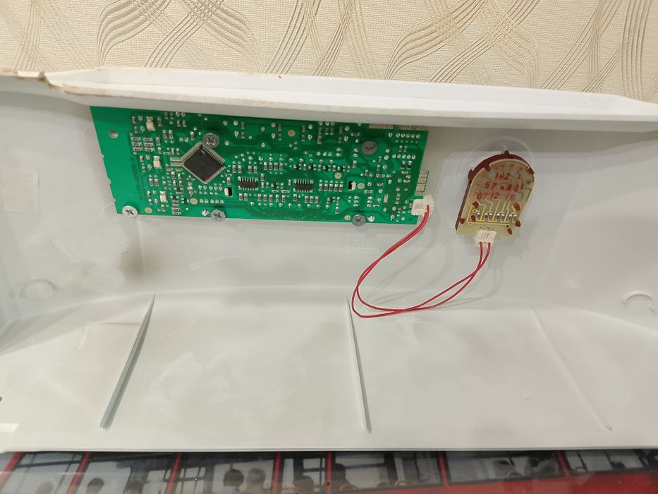 Плата управления для стиральной машины Ariston
