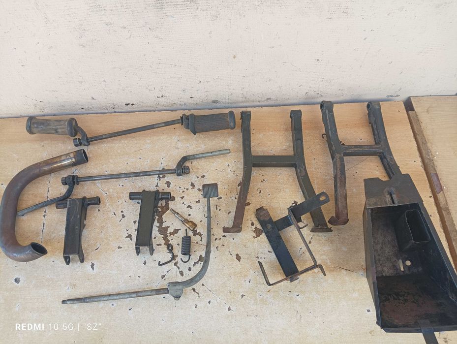 SHL M11 - części - narzędziówka, stopki + inne (15.03)