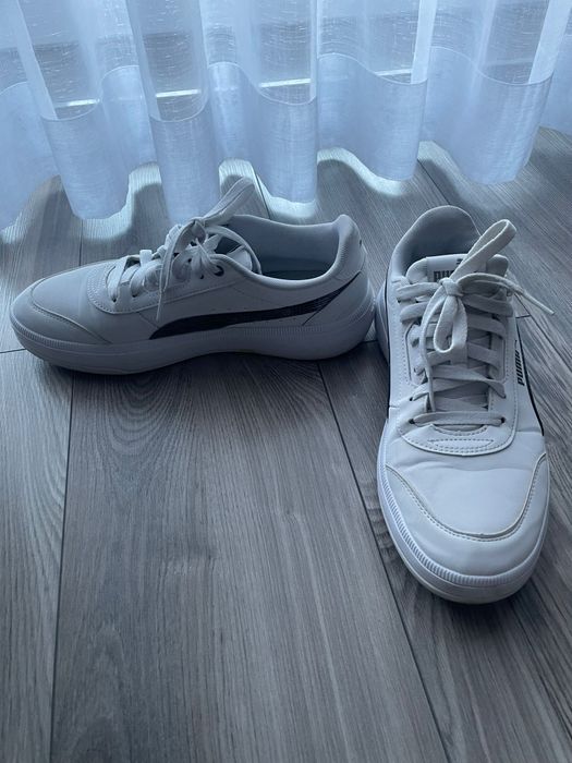 Sprzedam białe buty Puma