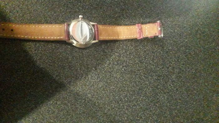 продам часы