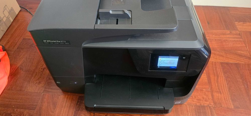 Impressora multifuncional HP OfficeJet Pro 8715