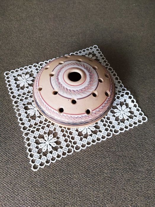 Ikebana ceramiczna, Gliniany wazon do układania kwiatowych bukietów