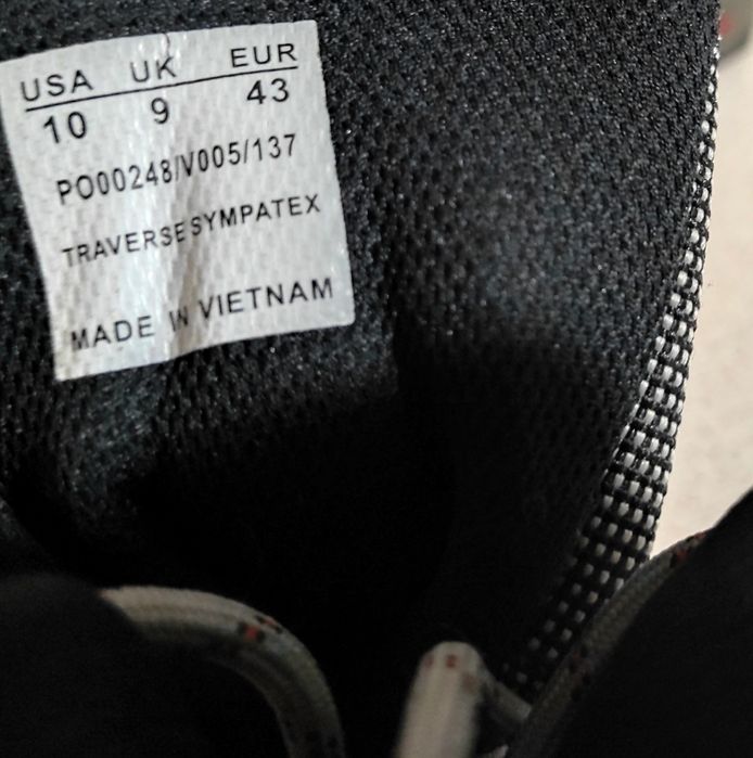 Зимні теплі черевики, зимове взуття Hi-Tec. 43 розмір