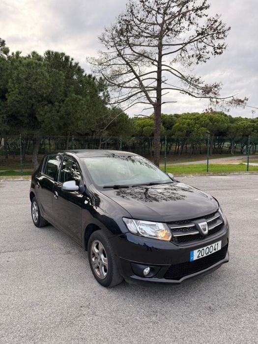 Dacia Sandero 2015  Impecável