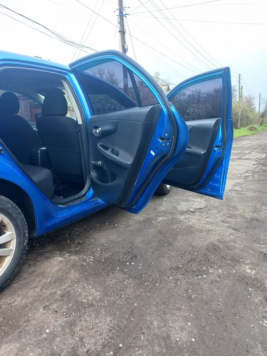 Продам тойоту королу