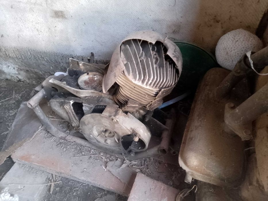 Продам саморобний трактор.