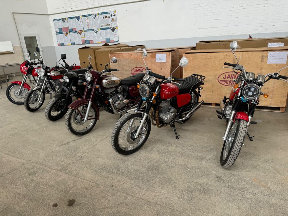 JAWA ЯВА Retro Lux Style 300CL PERAK 350 ОНС 350 SPORT