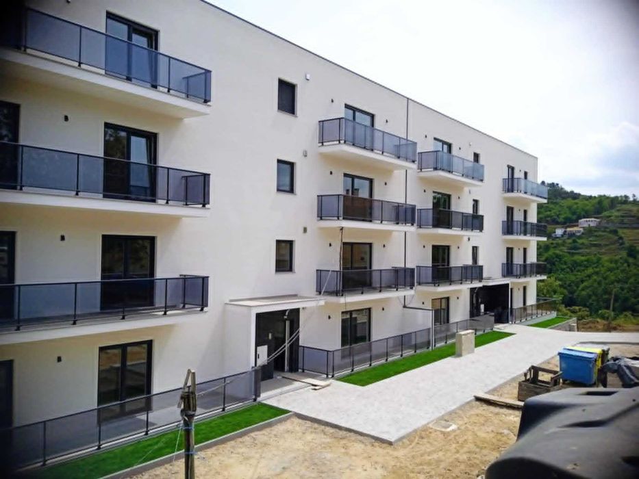 Apartamento T3, novo em lamego