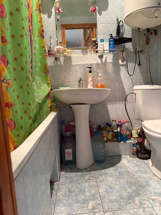 Продам 3 к. квартиру-на ЖМ Перемога ( Победа)-  Держ програми .