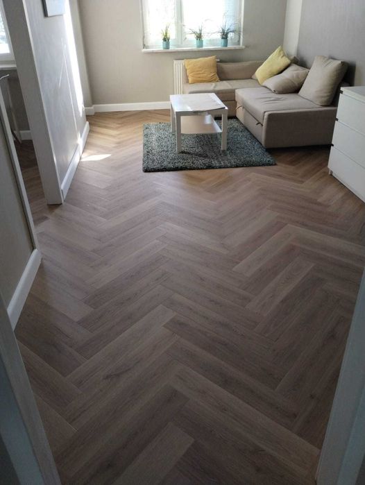 Układanie montaż paneli podłogowych parkietu desek QUICKSTEP - Leszno