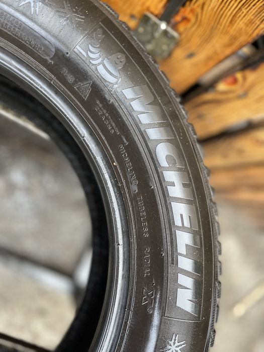 Шини б/у 205/60 r16 Michelin