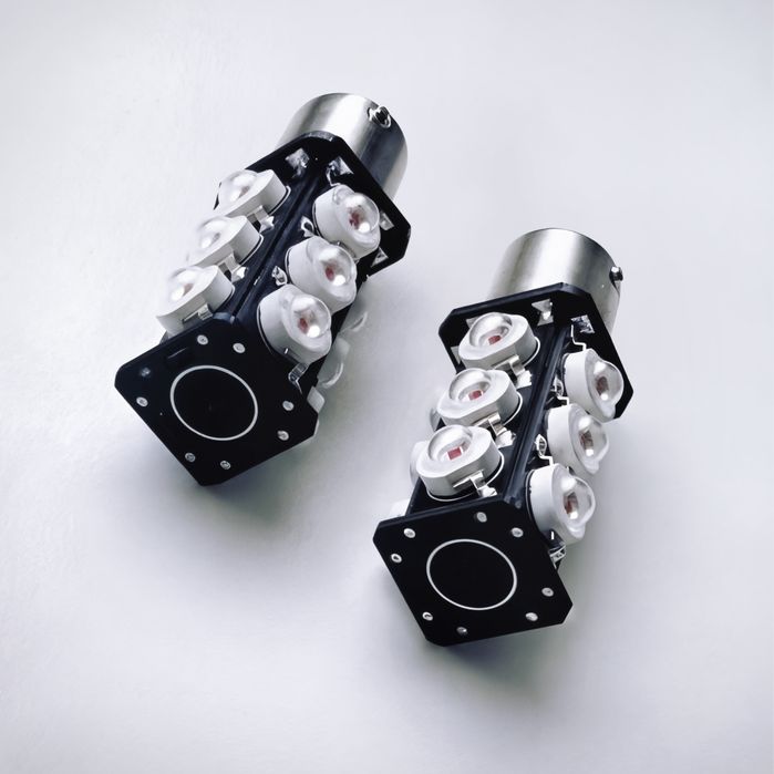 ЖОВТІ ПОВОРОТИ JETTA 6 LED лампи з CANBUS P21W в фонарі на авто із США