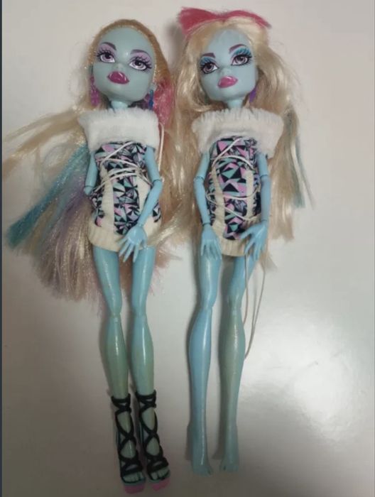 Lote duas bonecas monster high