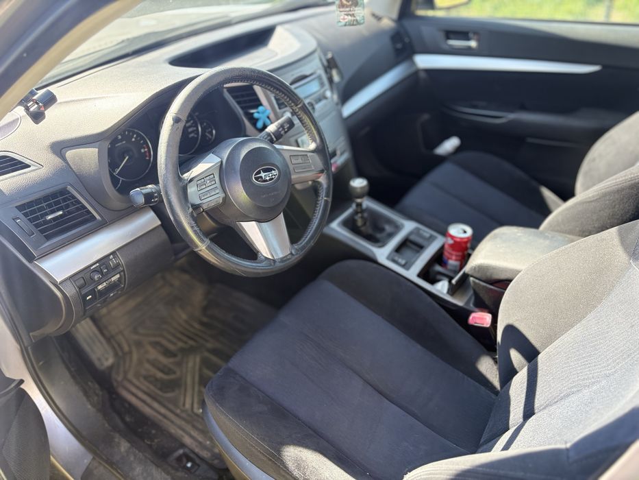 Subaru  outback 2.0d boxer 4x4 uszkodzony !