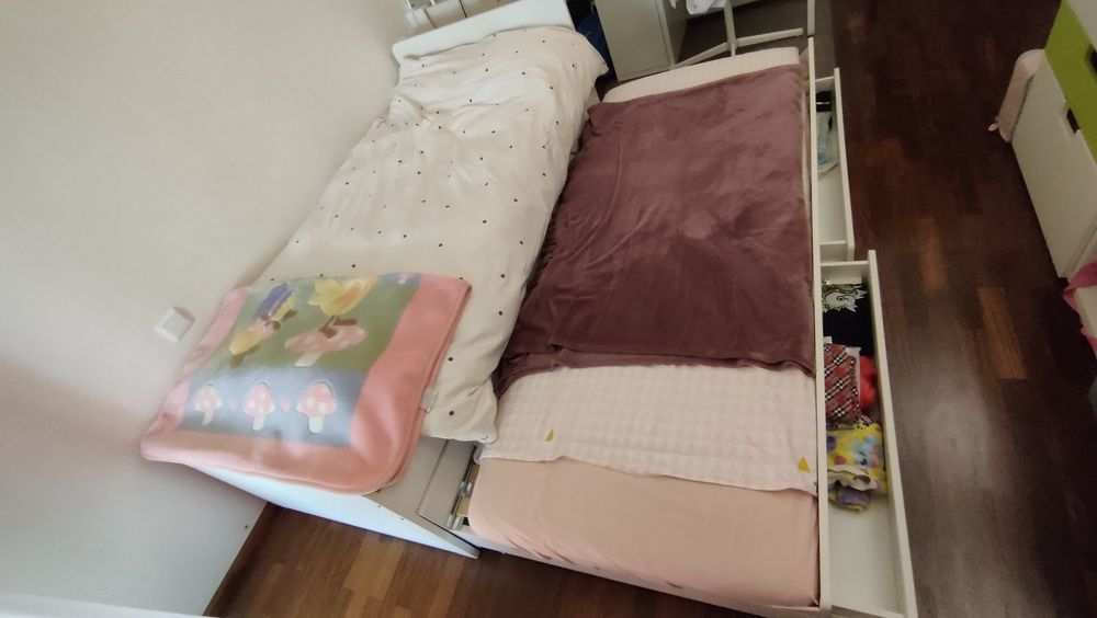 Mobília de quarto de criança (completo)
