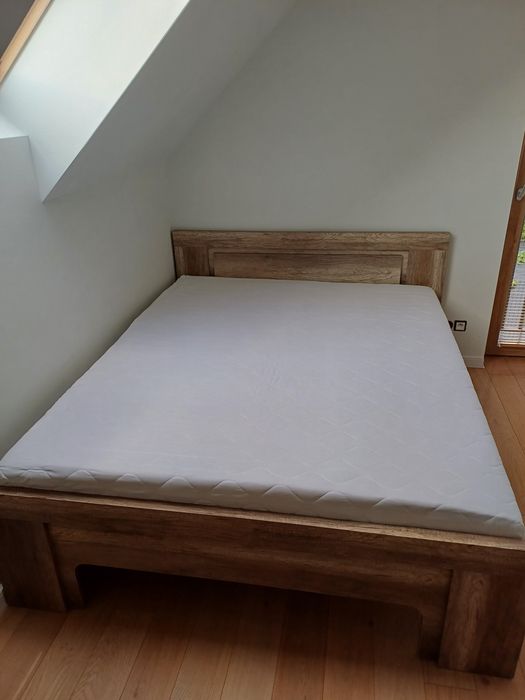 Łózko nowe z materacem