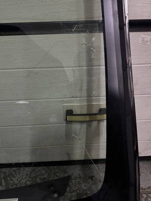 Лобове скло Tesla Model X 2022 3.0